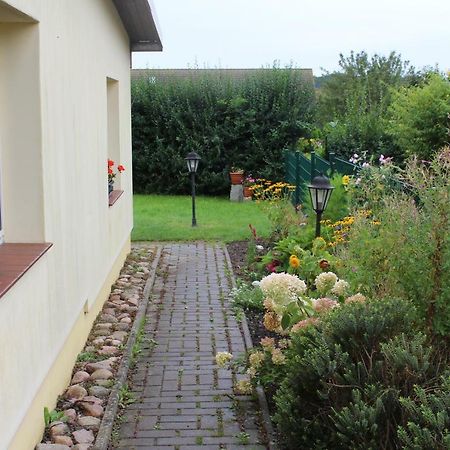 Bungalow Gross Dratow Eksteriør bilde